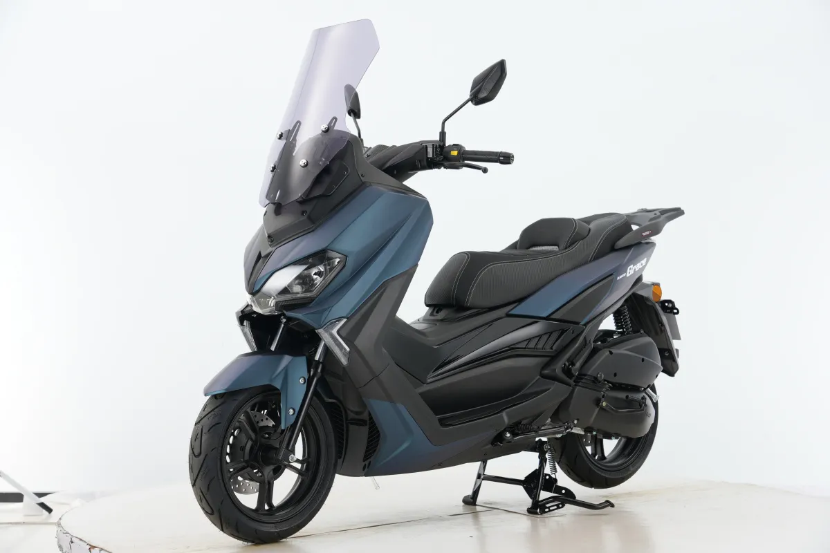 Скутер Gladiator Grace